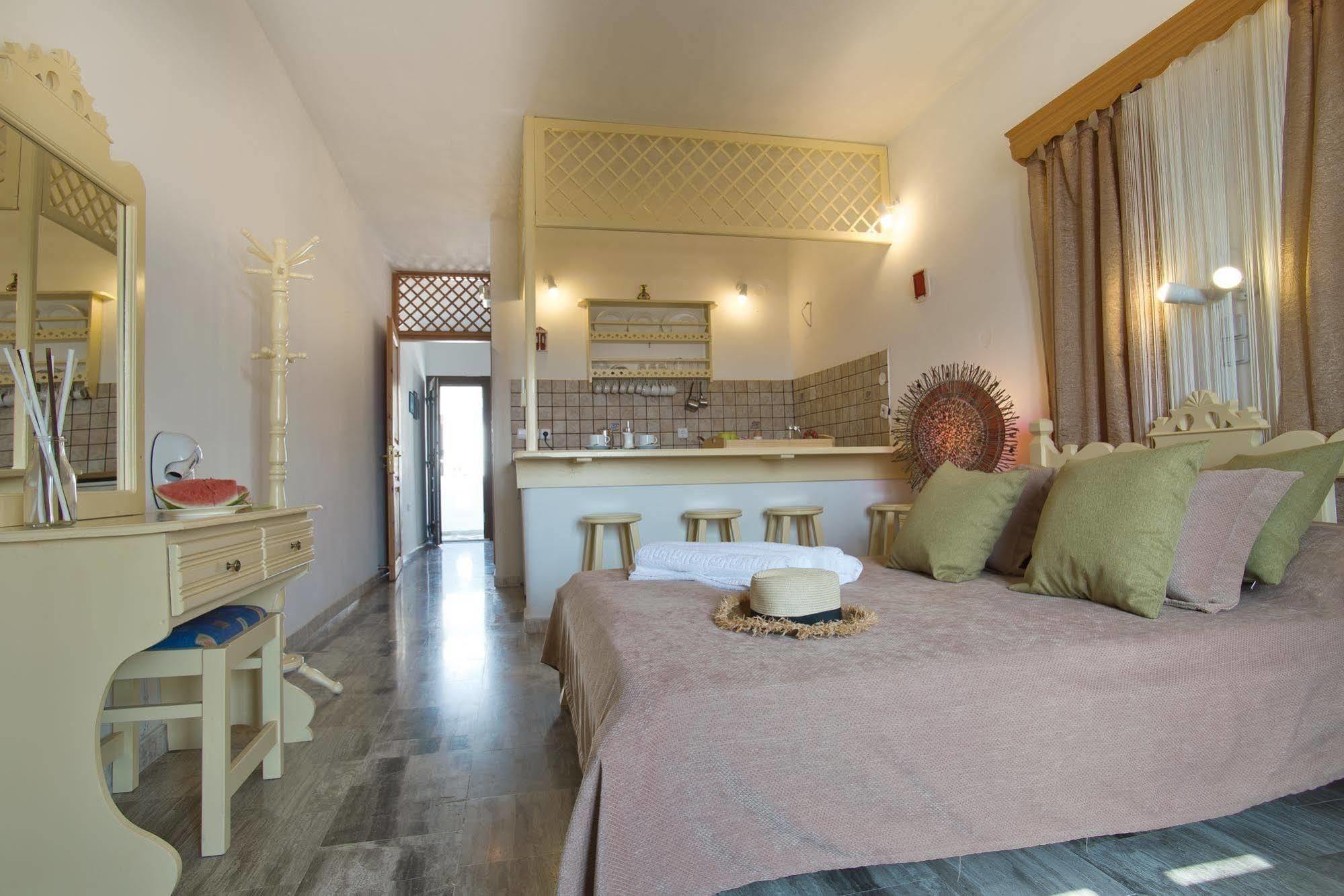 Hotel Castillio Maltezana Exterior foto